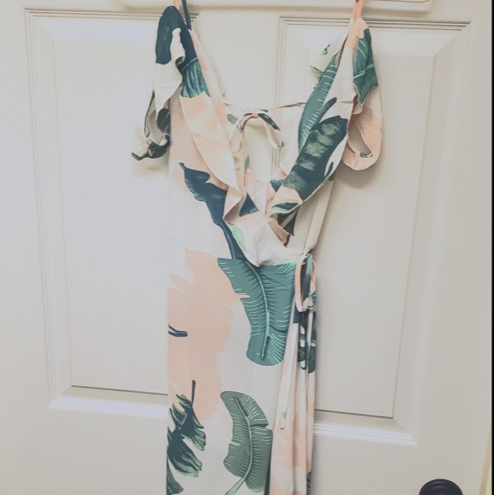Tropical print maxi dress